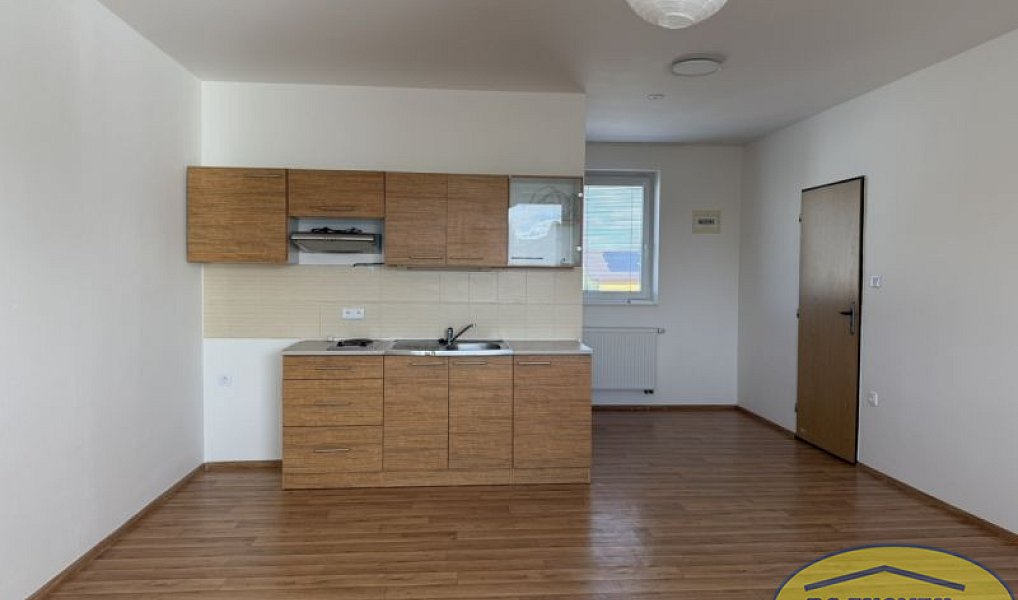 Pronájem bytu 1+kk, 35 m², Kroměříž