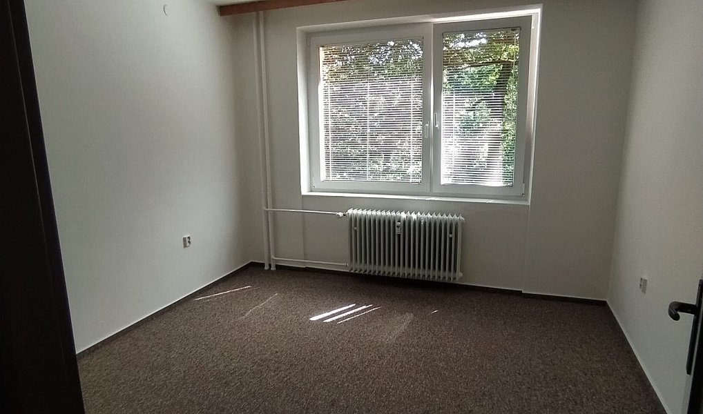 Prodej bytu 3+1 69 m², Adamov – náhled fotky 5