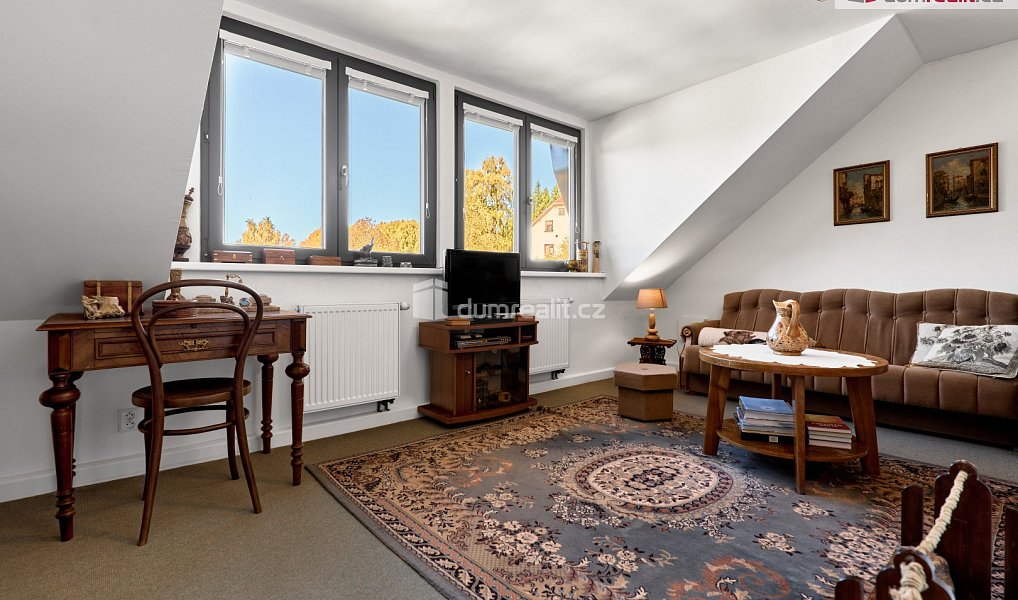 Prodej domu 250 m² s pozemkem 1 520 m², Stará Voda – náhled fotky 3