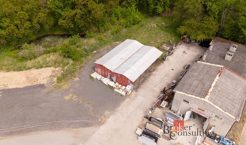 Pronájem skladovacích prostor 350 m², Stěžery – náhled fotky 4