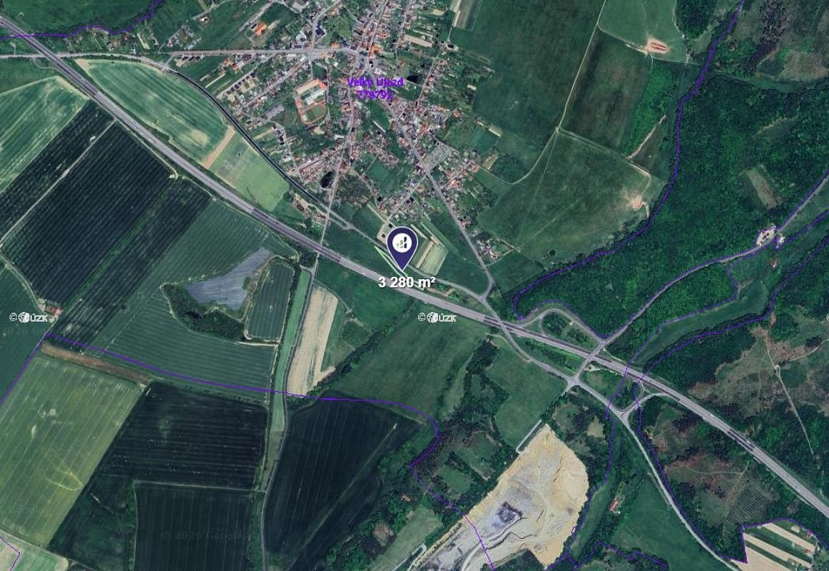 Prodej pole 3 280 m² – pohled 2