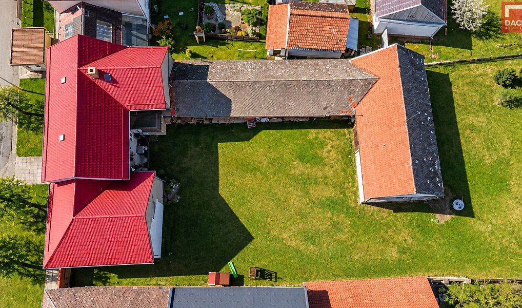 Prodej domu 350 m² s pozemkem 2 531 m², Moravičany – náhled fotky 4