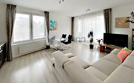 Pronájem bytu 3+kk 75 m²