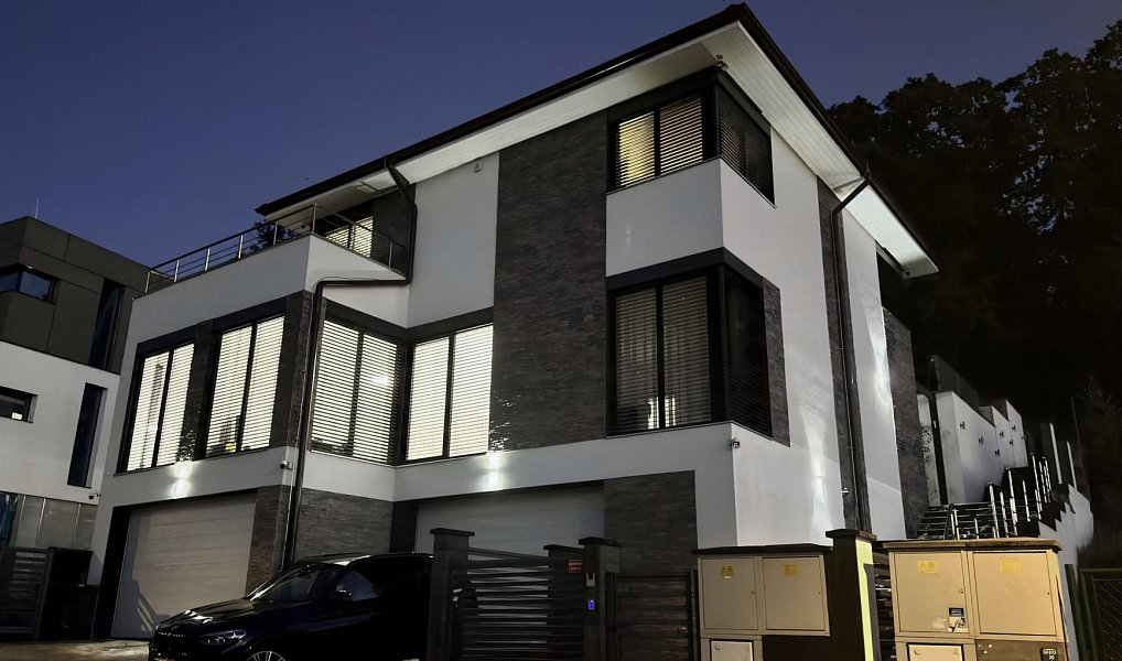 Prodej domu 290 m² s pozemkem 820 m², Praha – náhled fotky 18