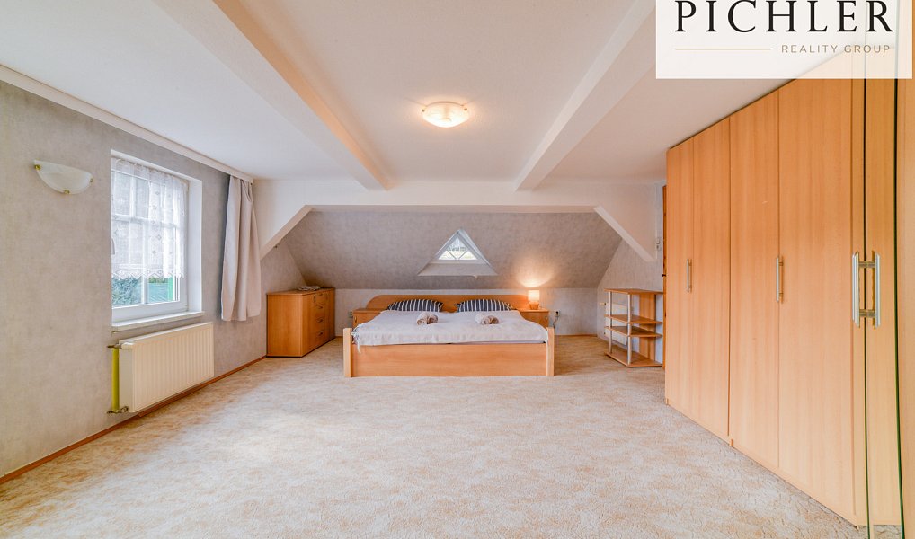 Prodej domu 341 m² s pozemkem 424 m², Stříbrná – náhled fotky 31