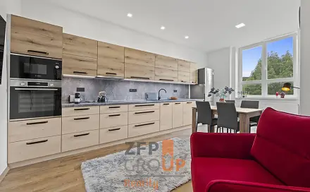 Prodej domu 1 200 m² s pozemkem 381 m², Jugoslávská, Náchod - Staré Město nad Metují