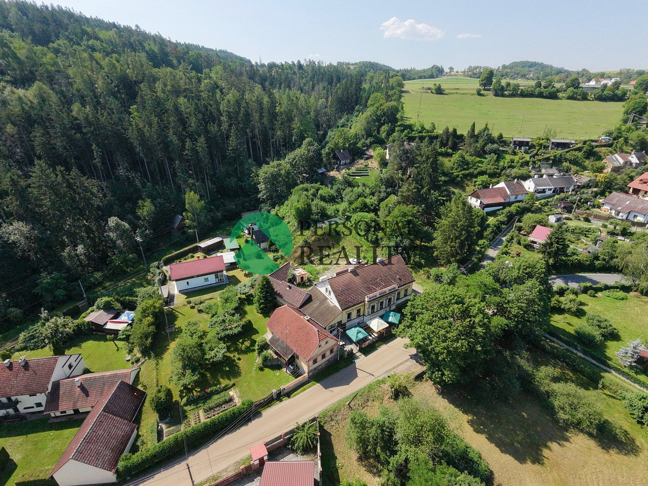 Prodej domu 253 m² s pozemkem 2 026 m²