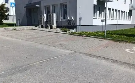 Pronájem soukromého parkovacího stání v Jihlavě, na sídlišti Královský Vršek, Královský vršek, Jihlava