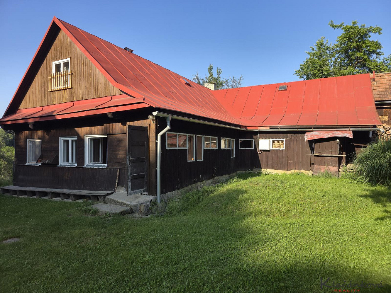 Prodej domu 138 m² s pozemkem 7 225 m²