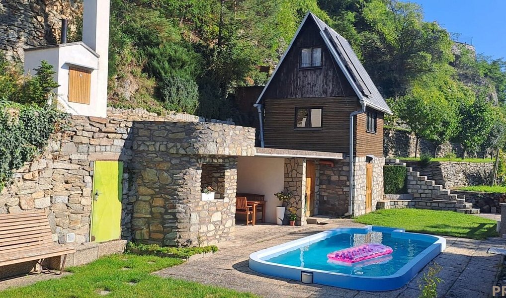 Prodej zahrady 1 116 m², Znojmo – náhled fotky 3