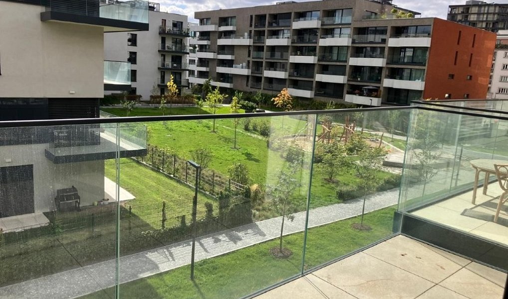 Pronájem bytu 3+kk 71 m², Praha – náhled fotky 14