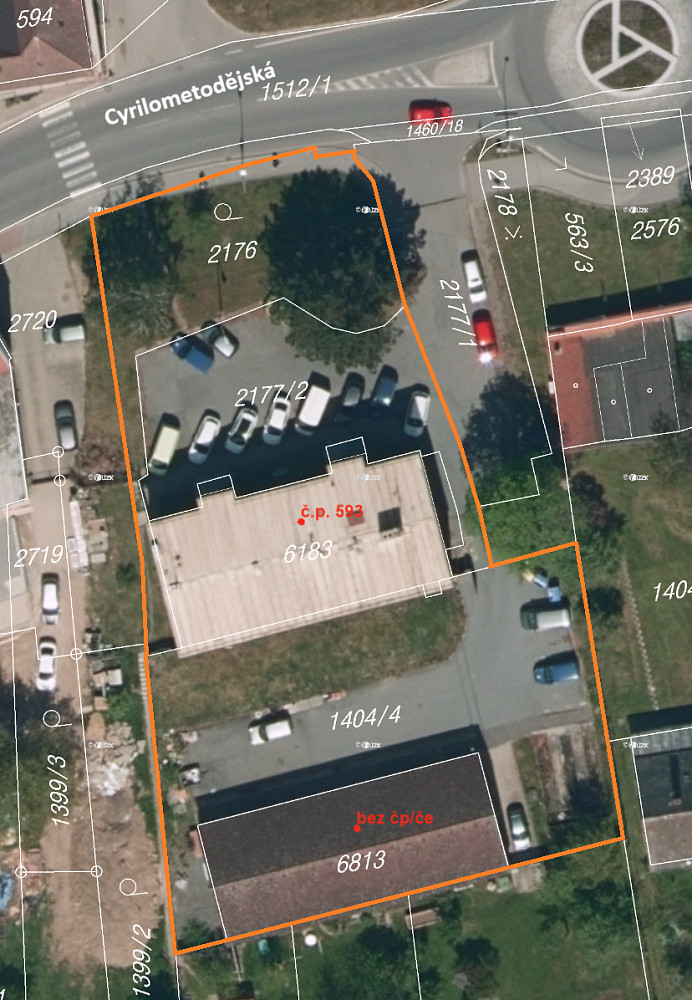 Prodej komerčního objektu (jiného typu) 1 360 m² – fotografie 2