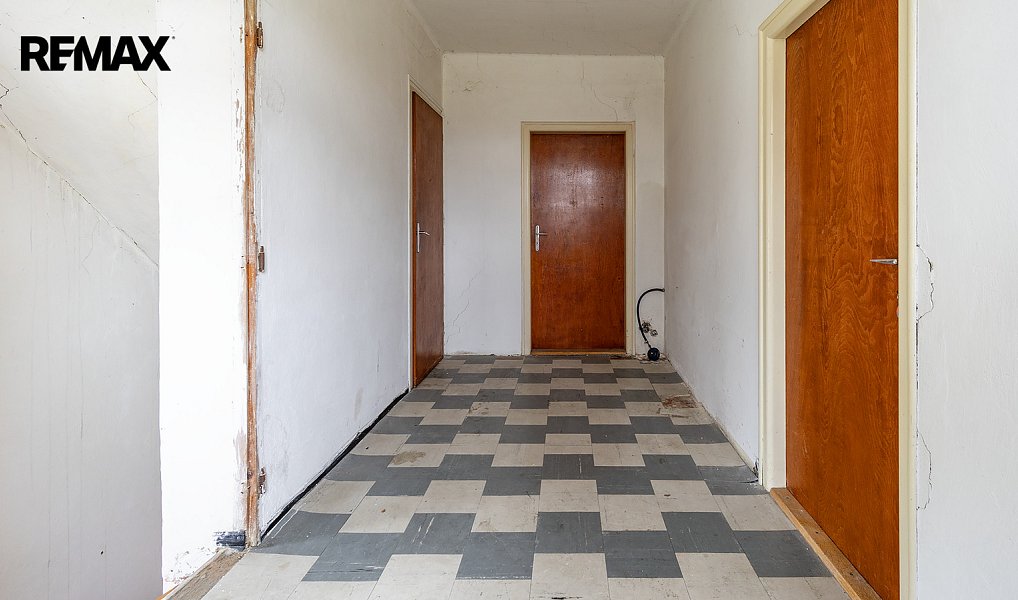 Prodej domu 235 m² s pozemkem 1 359 m², Praha – náhled fotky 35