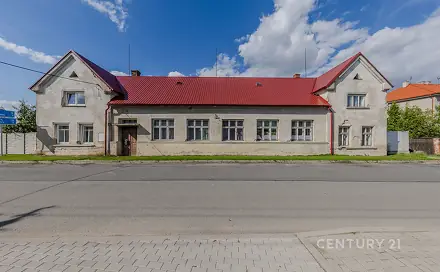 Prodej nájemního domu, činžáku 200 m², Olbramice, okres Olomouc