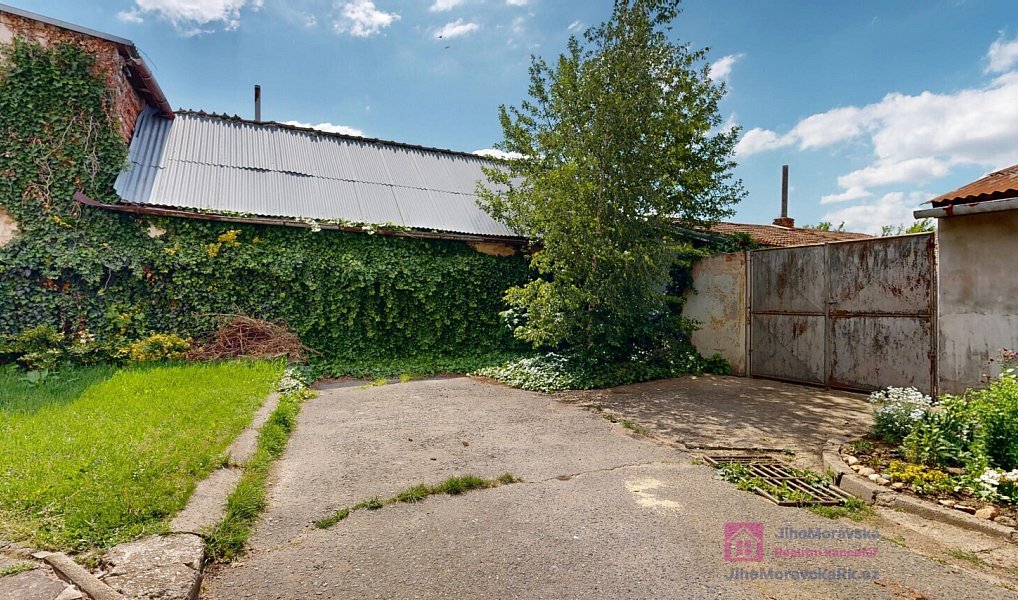 Pronájem bytu 3+1 79 m², Bořetice – náhled fotky 17