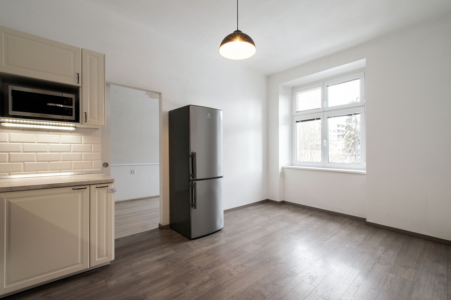 Pronájem bytu 2+1 64 m² – fotografie 3