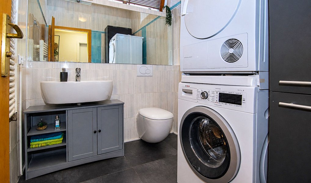 Prodej domu 258 m² s pozemkem 756 m², Praha – náhled fotky 24