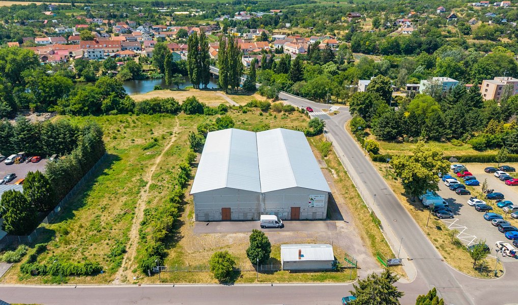 Prodej skladovacích prostor 3 833 m², Znojmo – náhled fotky 5