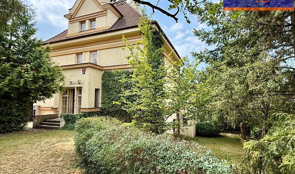 Prodej domu 528 m² s pozemkem 985 m², Praha – náhled fotky 5