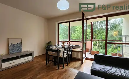 Pronájem bytu 3+kk 74 m²