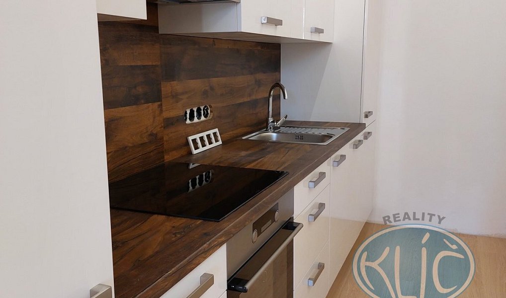Pronájem bytu 2+kk 55 m², Tábor – náhled fotky 2