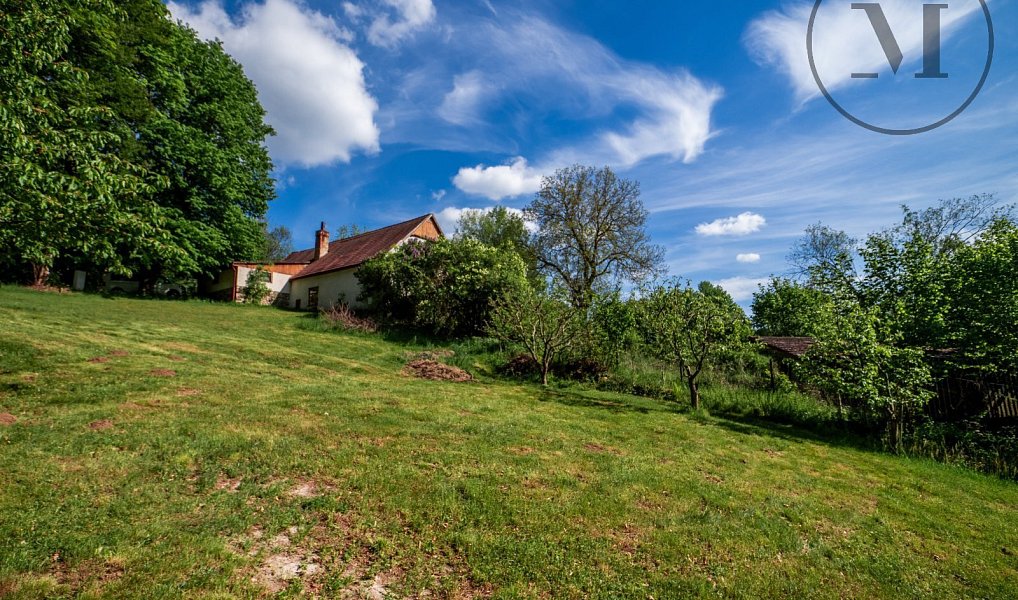 Prodej chaty/chalupy 210 m² s pozemkem 2 459 m², Chroboly – náhled fotky 11