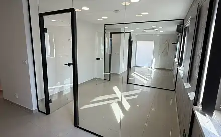 Pronájem kanceláře 56 m², Uherské Hradiště - Jarošov