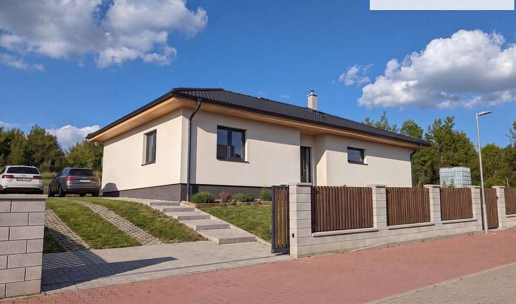 Prodej domu 114 m² s pozemkem 1 068 m², Podbořany – náhled fotky 2