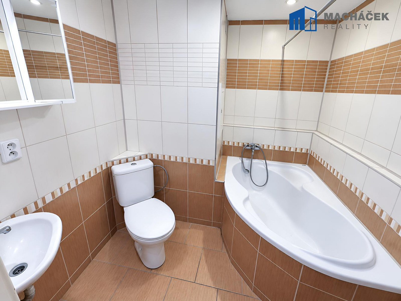 Prodej bytu 1+1 35 m² – fotografie 4