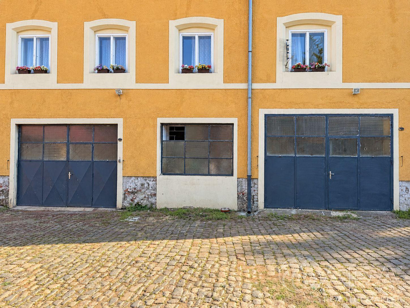 Pronájem výrobních prostor 140 m²