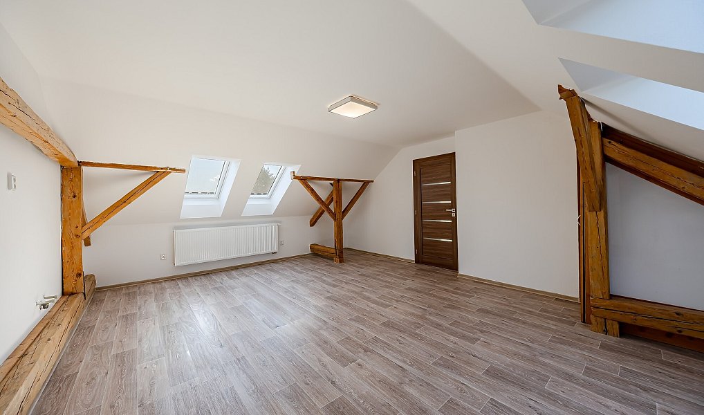Pronájem domu 175 m² s pozemkem 722 m², Kunovice – náhled fotky 18