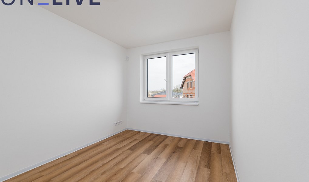 Prodej domu 92 m² s pozemkem 704 m², Kladruby – náhled fotky 13