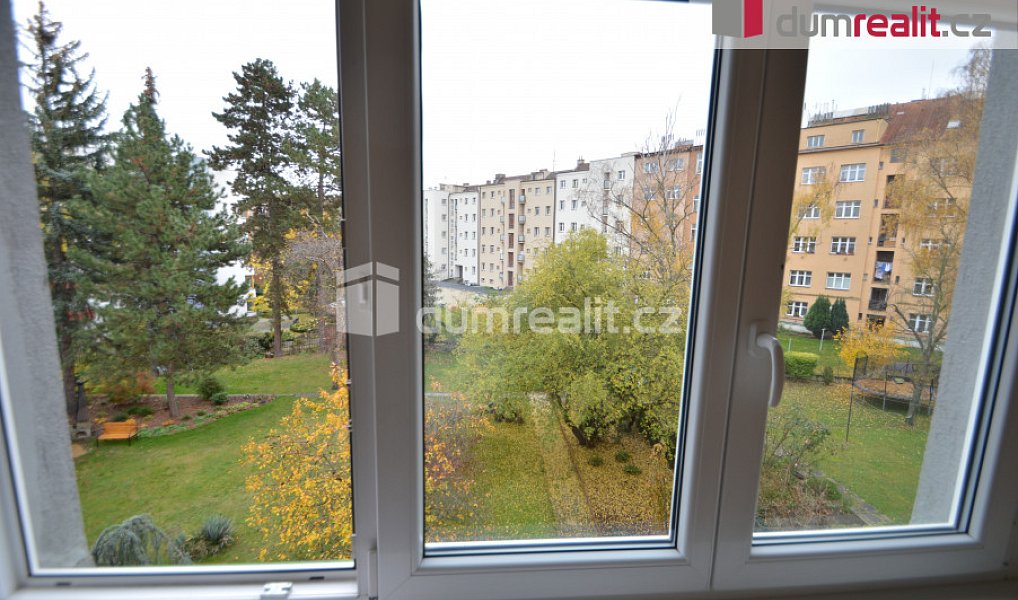 Pronájem bytu 2+kk 67 m², Praha – náhled fotky 3