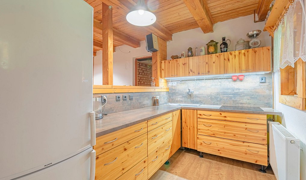 Prodej domu 328 m² s pozemkem 1 754 m², Bělá pod Pradědem – náhled fotky 42