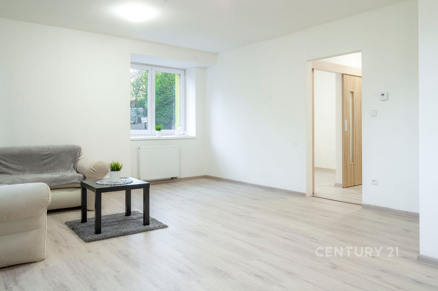 Pronájem bytu 2+kk 55 m² – fotografie 3