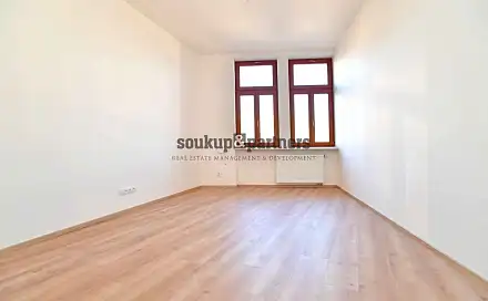 Pronájem bytu 1+1 40 m²