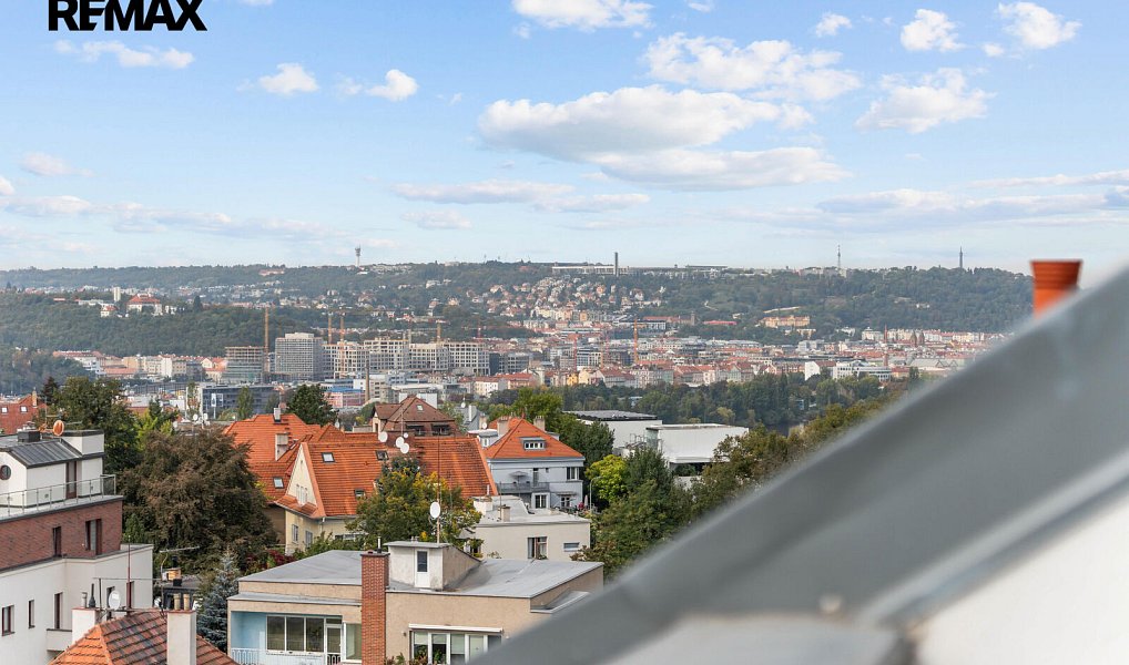 Pronájem bytu 4+1 170 m², Praha – náhled fotky 9