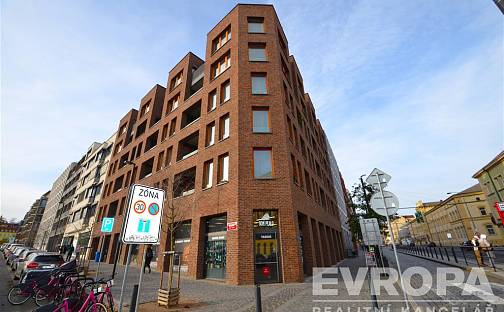 Pronájem bytu 2+kk 53 m², Nádražní, Praha 5 - Smíchov, okres Praha