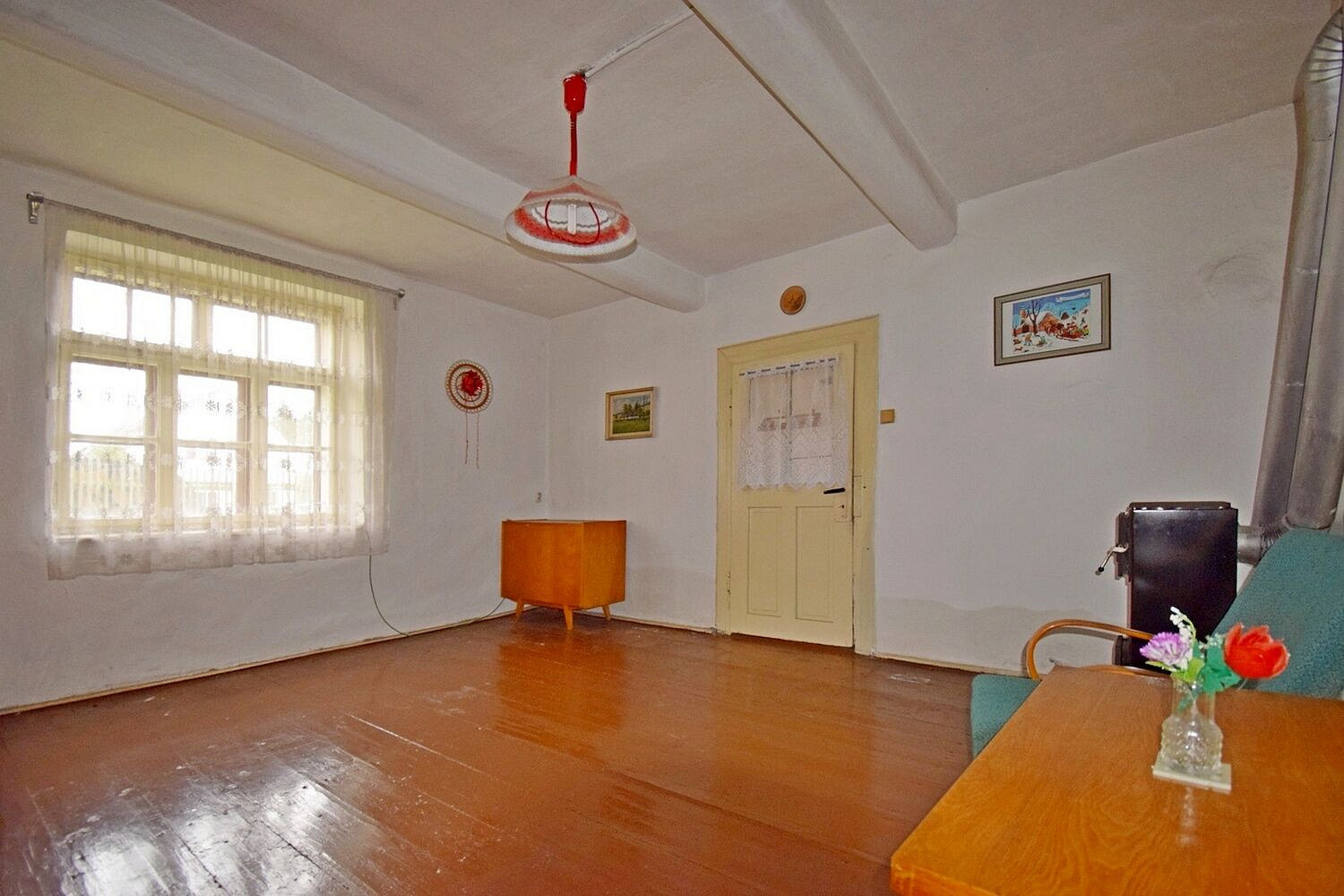 Prodej domu 100 m² s pozemkem 1 222 m² – fotografie 2