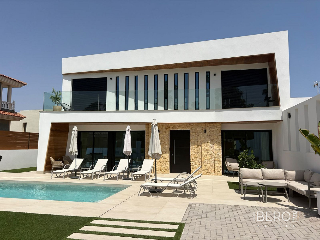 Prodej domu 188 m² s pozemkem 455 m²