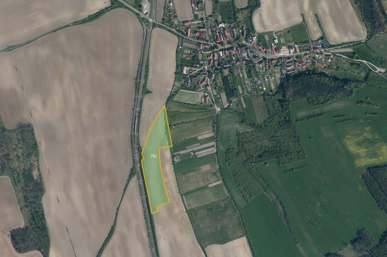 Prodej pole 15 889 m²