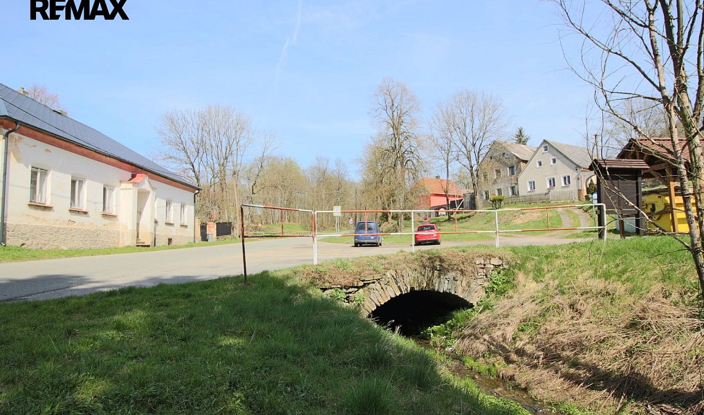 Prodej zemědělského objektu 247 m², Chodová Planá – náhled fotky 4