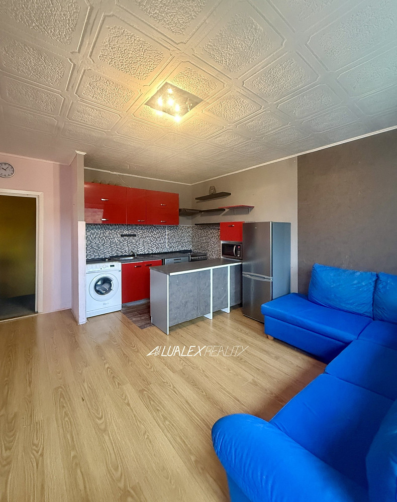 Prodej bytu 2+kk 48 m² – pohled 2