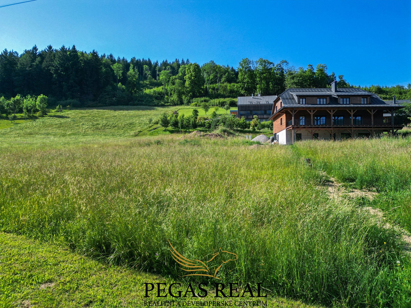 Prodej stavebního pozemku 1 951 m² – fotografie 5