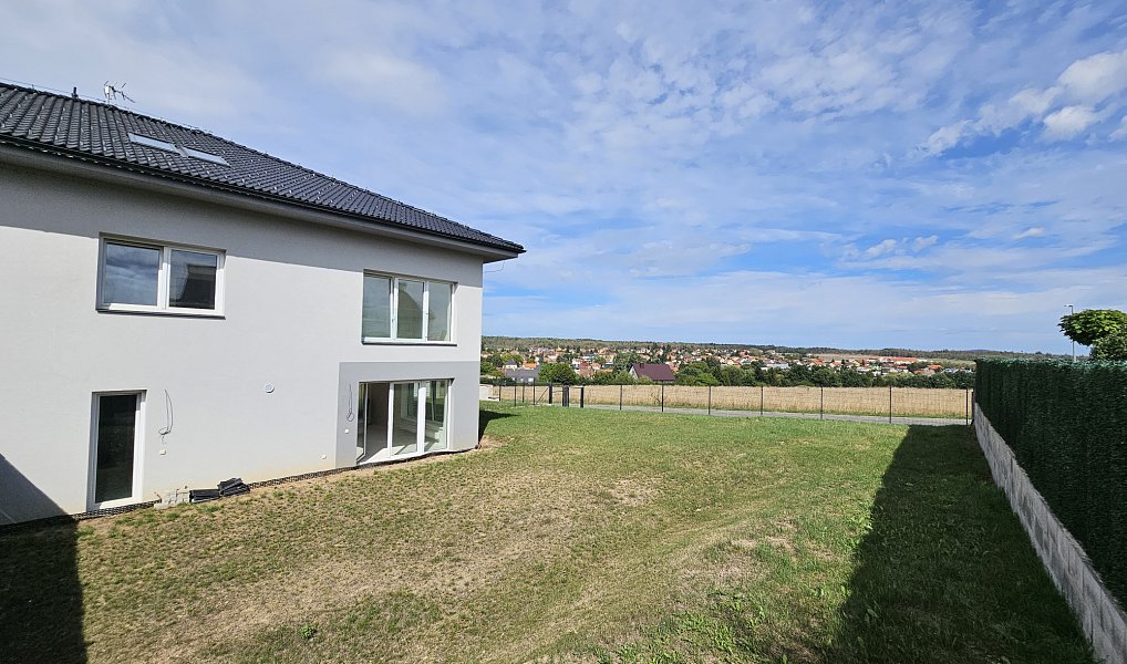 Prodej domu 162 m² s pozemkem 384 m², Stará Huť – náhled fotky 21