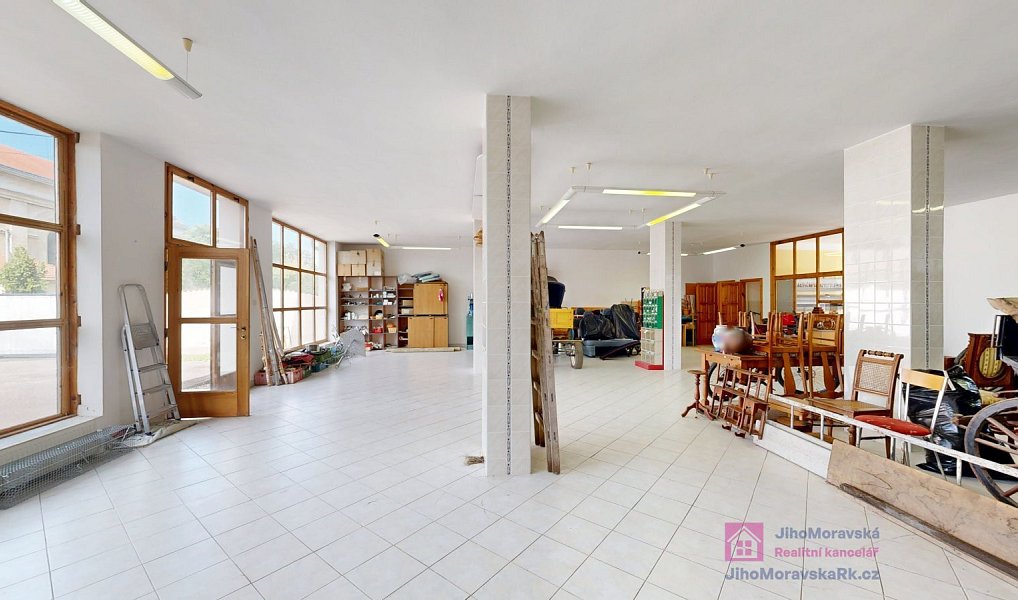 Prodej obchodních prostor 639 m², Březí – náhled fotky 24