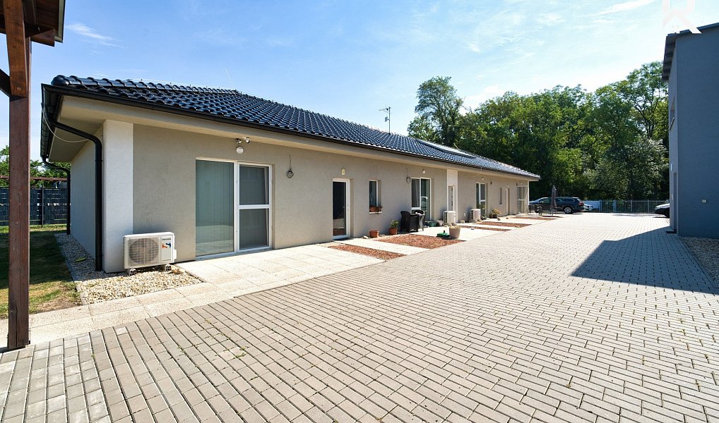 Prodej nájemního domu, činžáku 617 m², Drnholec – náhled fotky 8