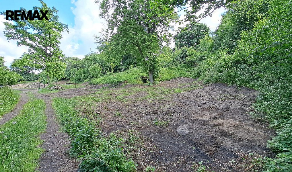 Prodej stavebního pozemku 1 410 m², Zákupy – náhled fotky 12