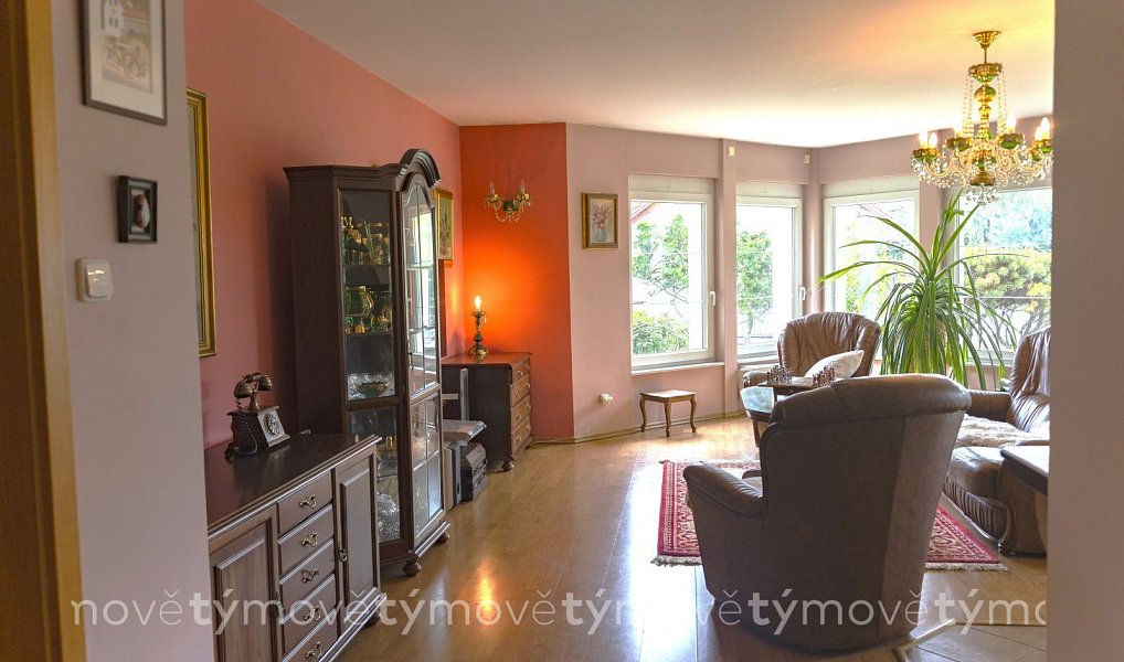 Prodej domu 370 m² s pozemkem 2 117 m², Přelouč – náhled fotky 14