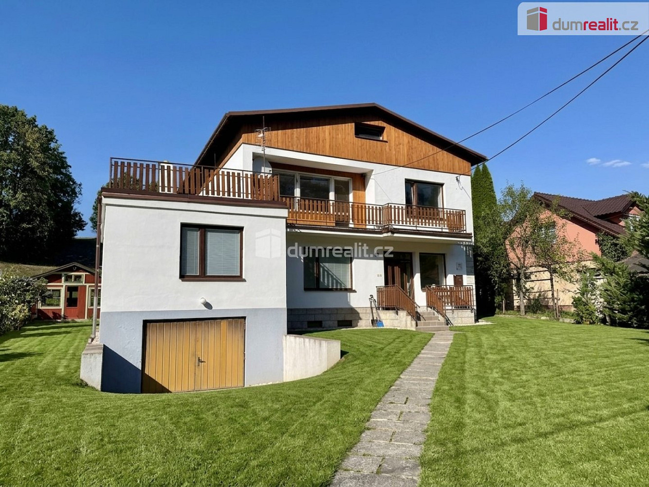 Prodej domu 270 m² s pozemkem 801 m²